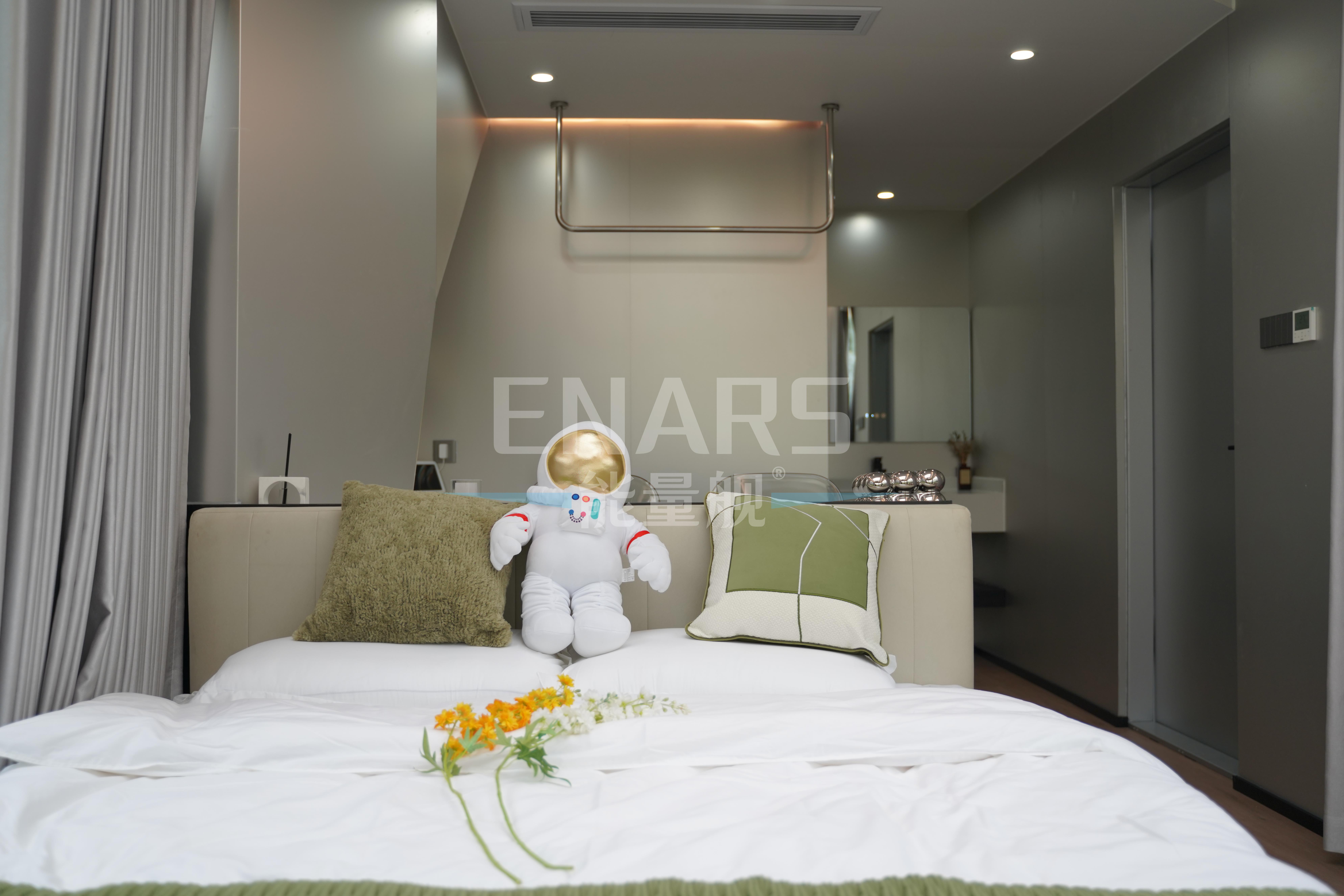 可移动太空舱民宿能量舰EV10助力深入推广“智能化旅居理念”