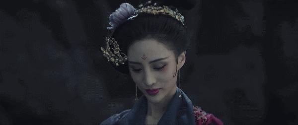 这部剧鬼气森森的，我喜欢