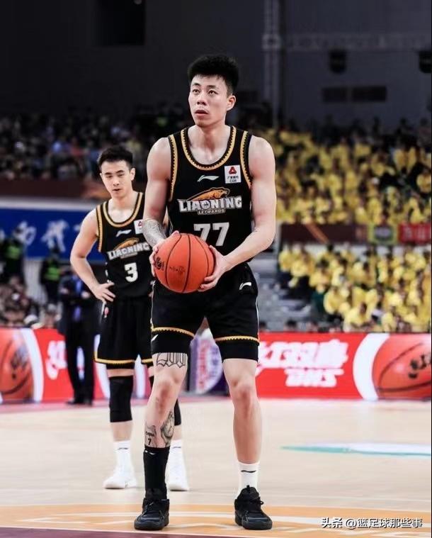 2:2!赵继伟17+5+11,张镇麟23+7,辽宁34分超级大逆转,将抢5生死战