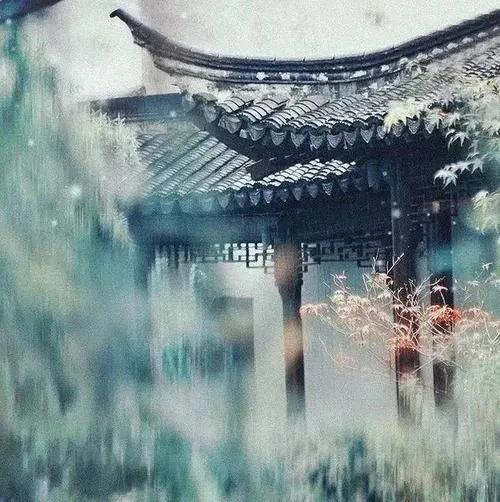 小楼听春雨深巷明朝卖杏花意境,小楼一夜听春雨深巷明朝卖杏花