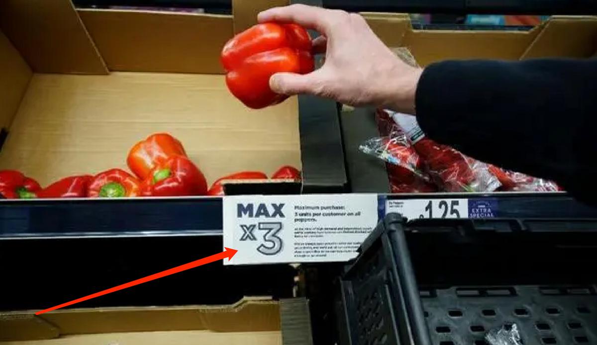 卖爆了,蔬菜种子在英国卖爆了,居民被迫开垦农田化身菜农