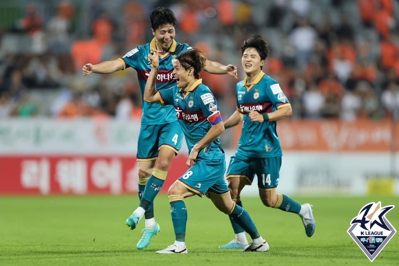 韩足晚报,韩足球最新战报韩国