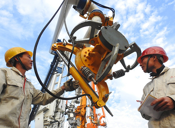 中国gdp什么时候能超过美国,预计中国gdp多久超过美国