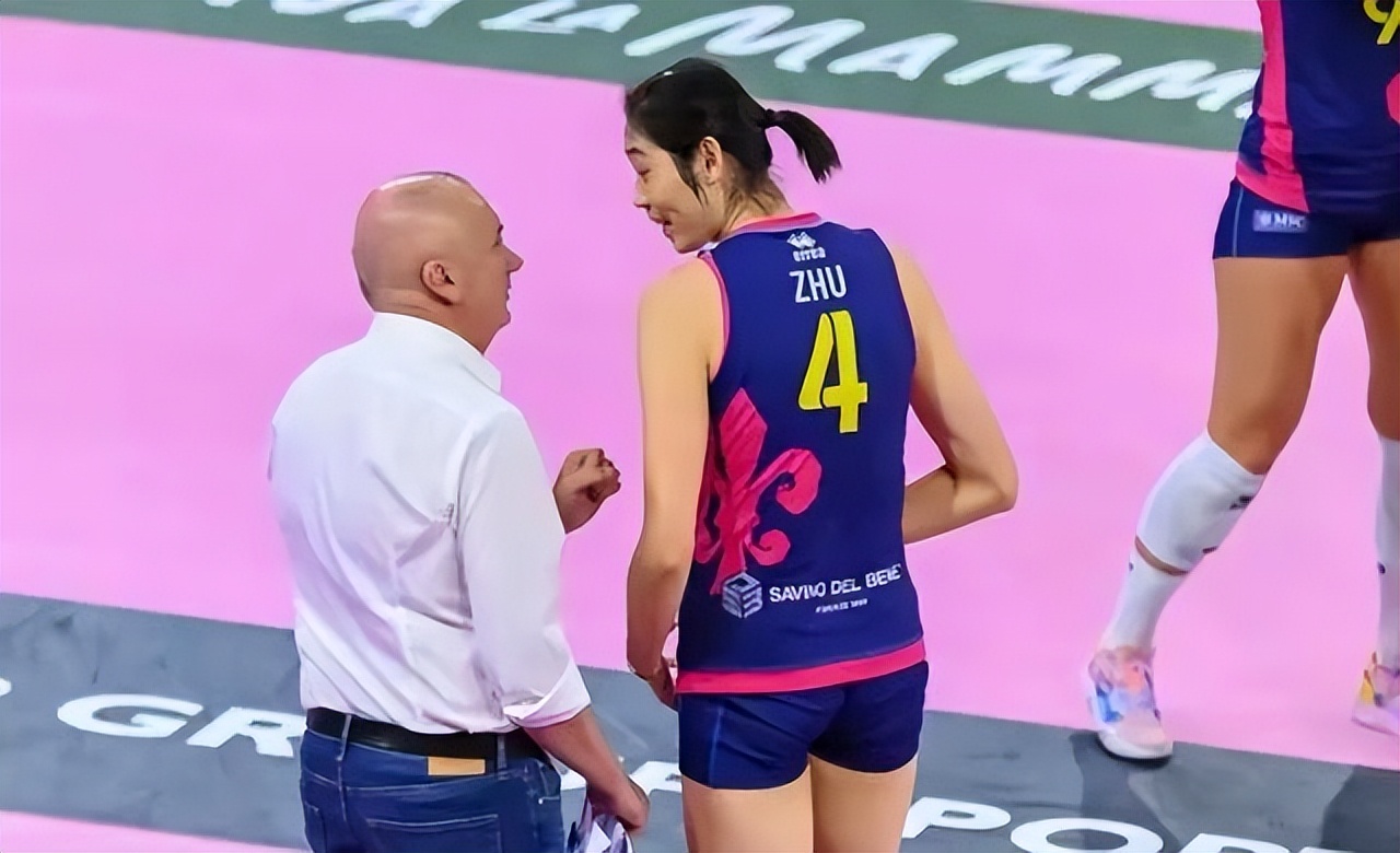 朱婷拿下重要一分郎指导激动,朱婷关键分夺冠