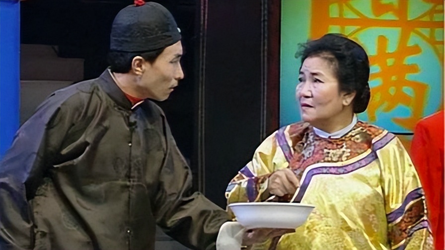 巩汉林再谈国足,蹭国足热度