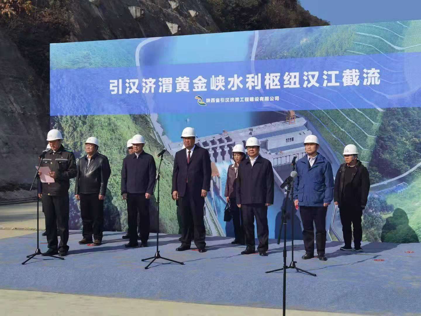 中国最长的隧道98公里遇暗河,最长隧道98公里汉江