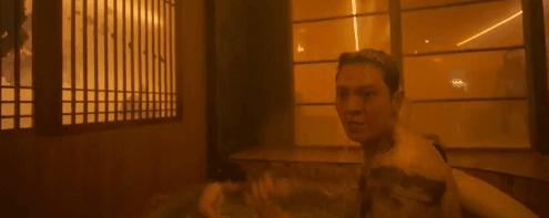 开局就赤身肉搏，这“抗疫神片”突破底线，耗资过亿只配五星差评