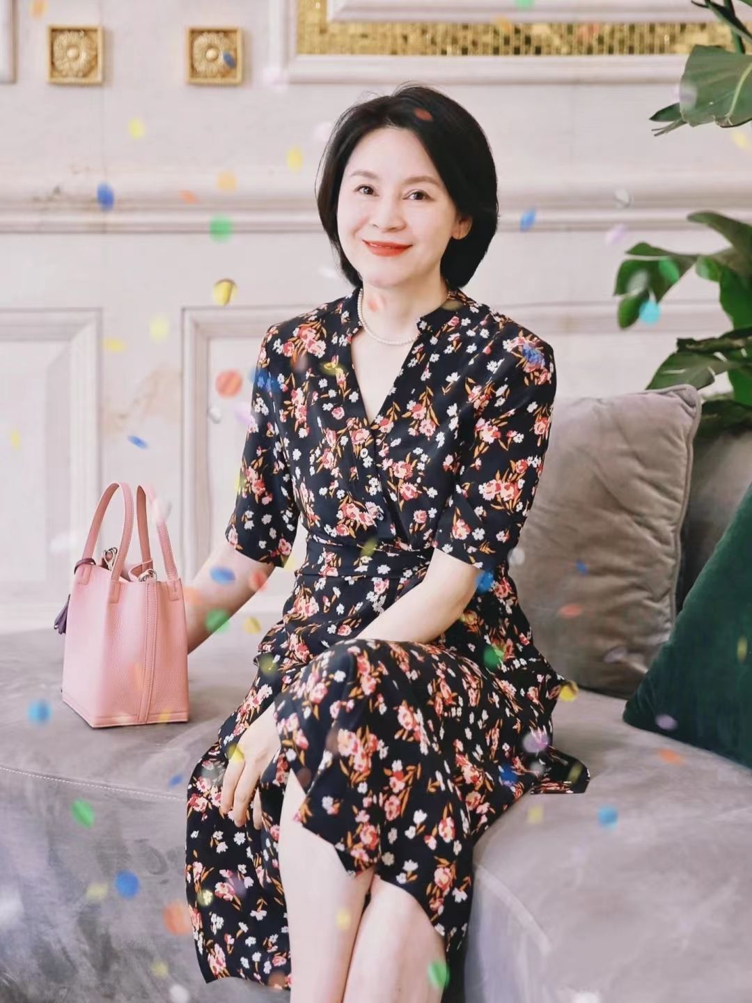 烂大街里的碎花怎么穿,烂大街连衣裙穿搭技巧