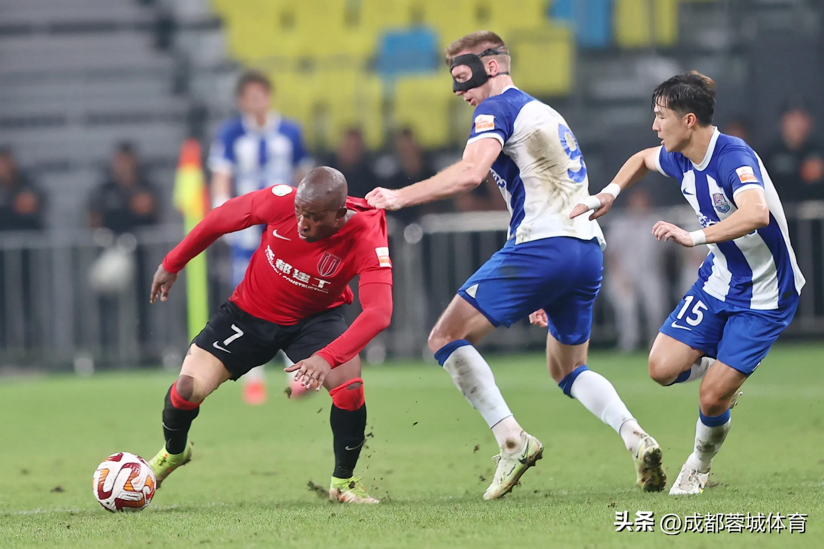 第12轮成都蓉城vs天津津门虎,天津津门虎半场0比1成都蓉城