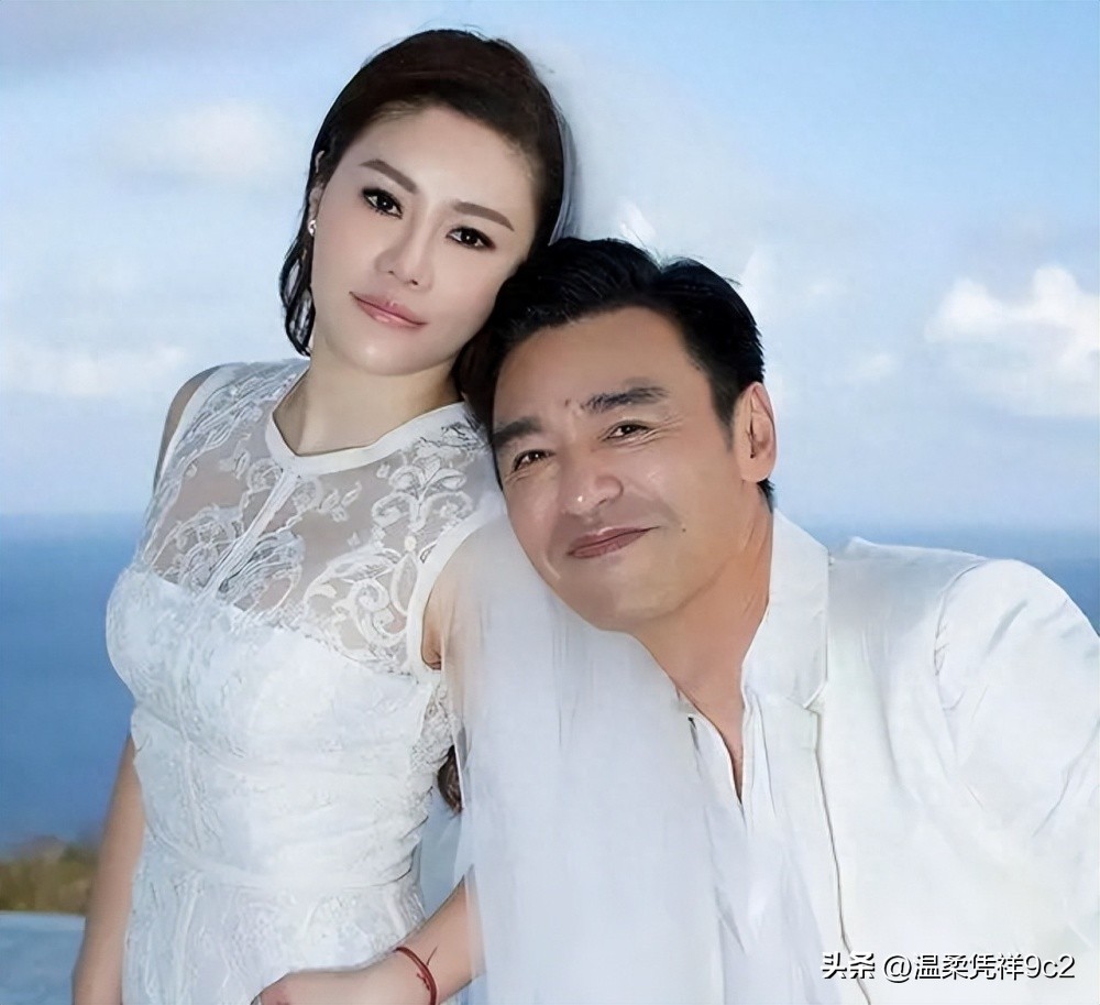 萧敬腾为什么喜欢经纪人林有慧,萧敬腾曾经间接承认与经纪人恋情