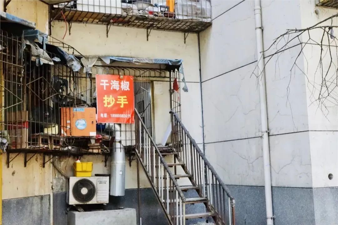 烂偏偏冷锅串串成都店,烂偏偏冷锅串串德阳店