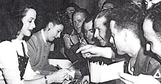 史上最美发明家，仅凭拍卖香吻就能筹到了2500万美元军费？