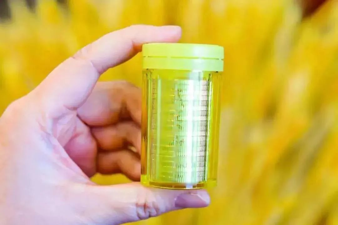 近几年都发行了哪些纪念币纪念钞,近几年发行的五元硬币