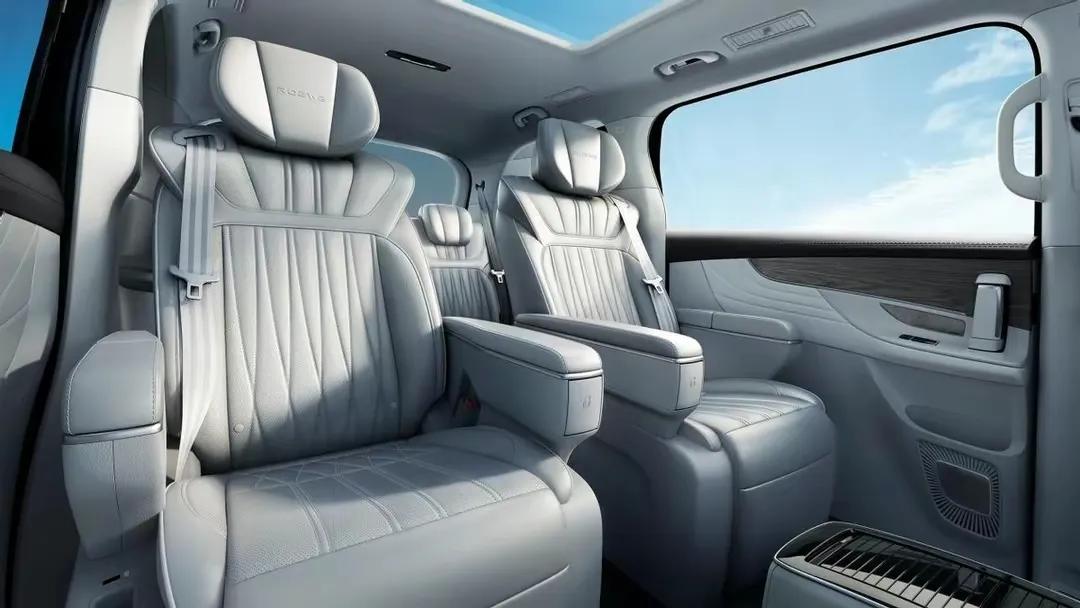 适合全家出游的舒适好车,居家旅游兼顾的车