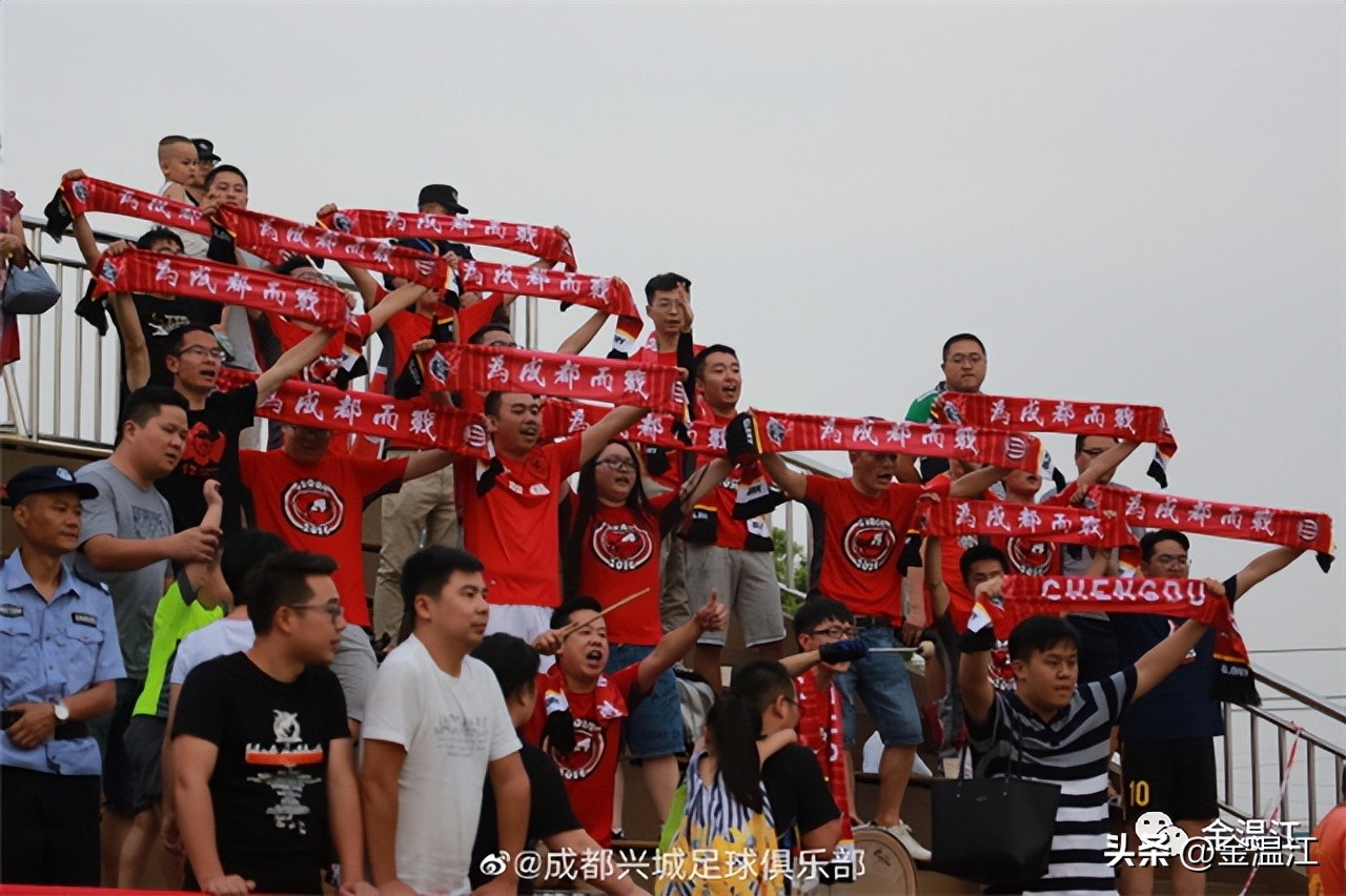 蓉城棠外青训u17招生温江基地,成都温江足球青训基地