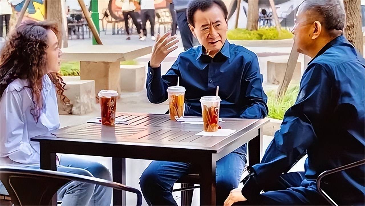 王健林的万达还剩下多少资产,王健林斥资1500亿紧跟其后