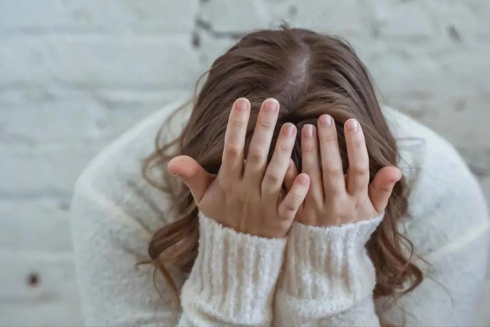 阴部干涩有什么坏处,女外阴干涩怎么回事