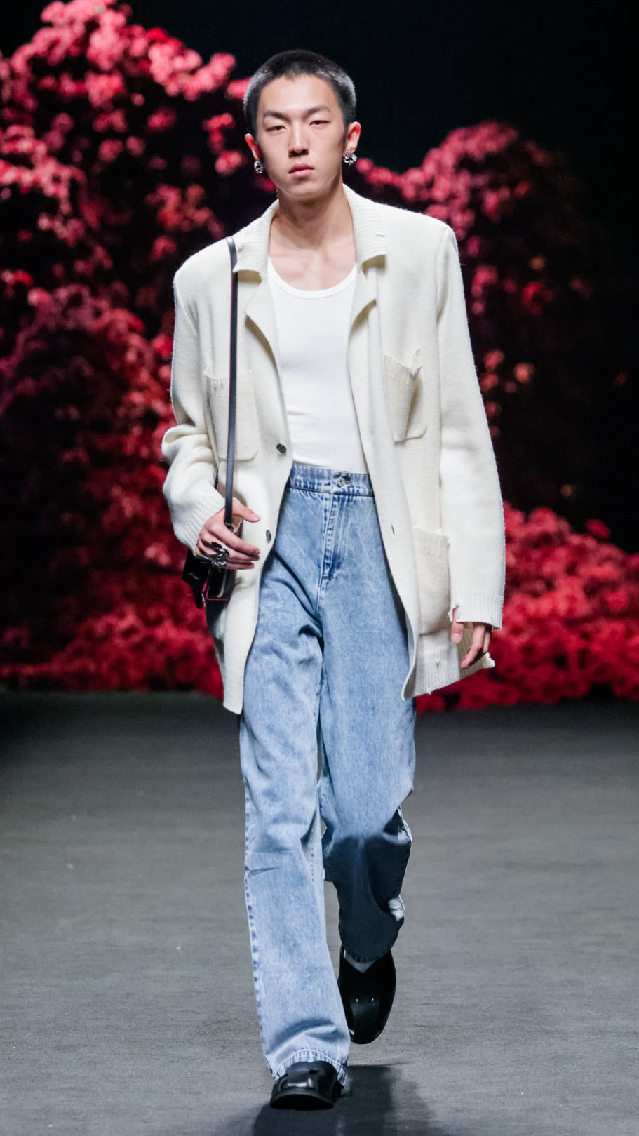 2023春夏男装时装周celine,2019年潮流男装穿搭