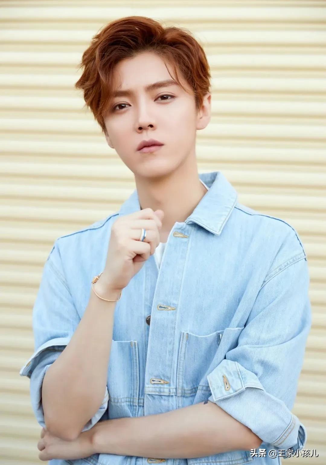 鹿晗勋章歌词壁纸图片,鹿晗照片锁屏壁纸卸妆