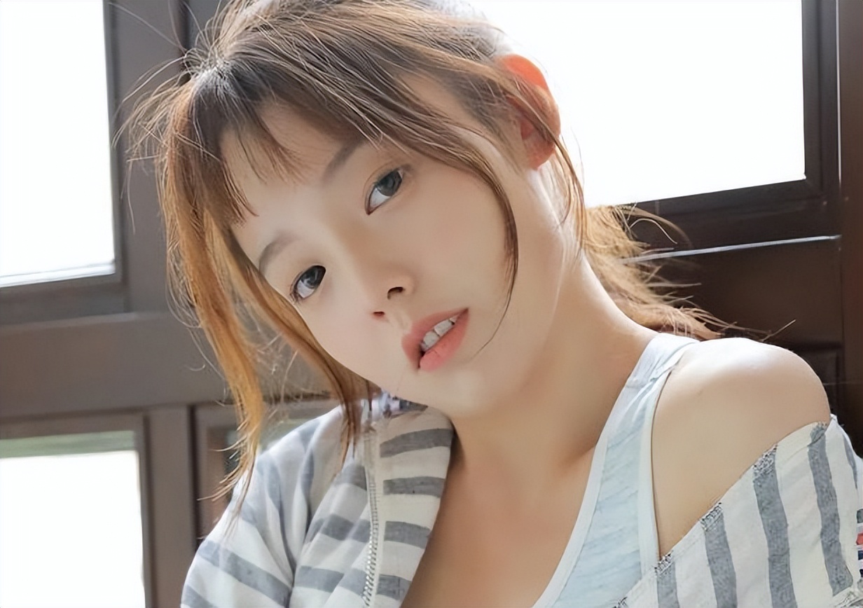 撩人的幽默高情商的句子一问一答,男女朋友一问一答高情商对话搞笑