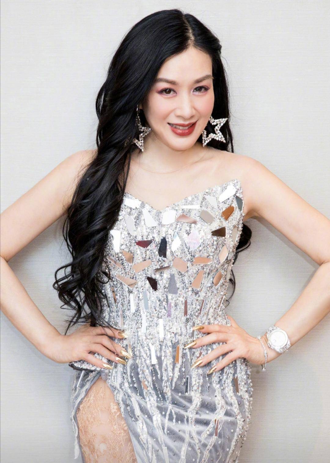 国内结婚次数最多的10位女明星,女明星结婚次数最多的几位