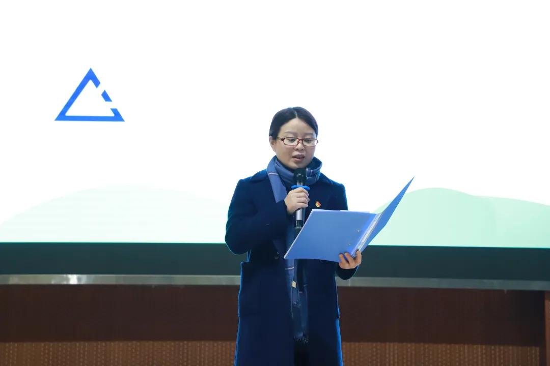 开学啦听听新生的感受,开学了看一下宿舍的环境