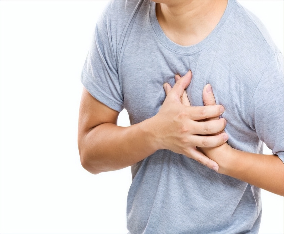 女性老是感觉心慌怎么回事,女子心悸一直联系不上