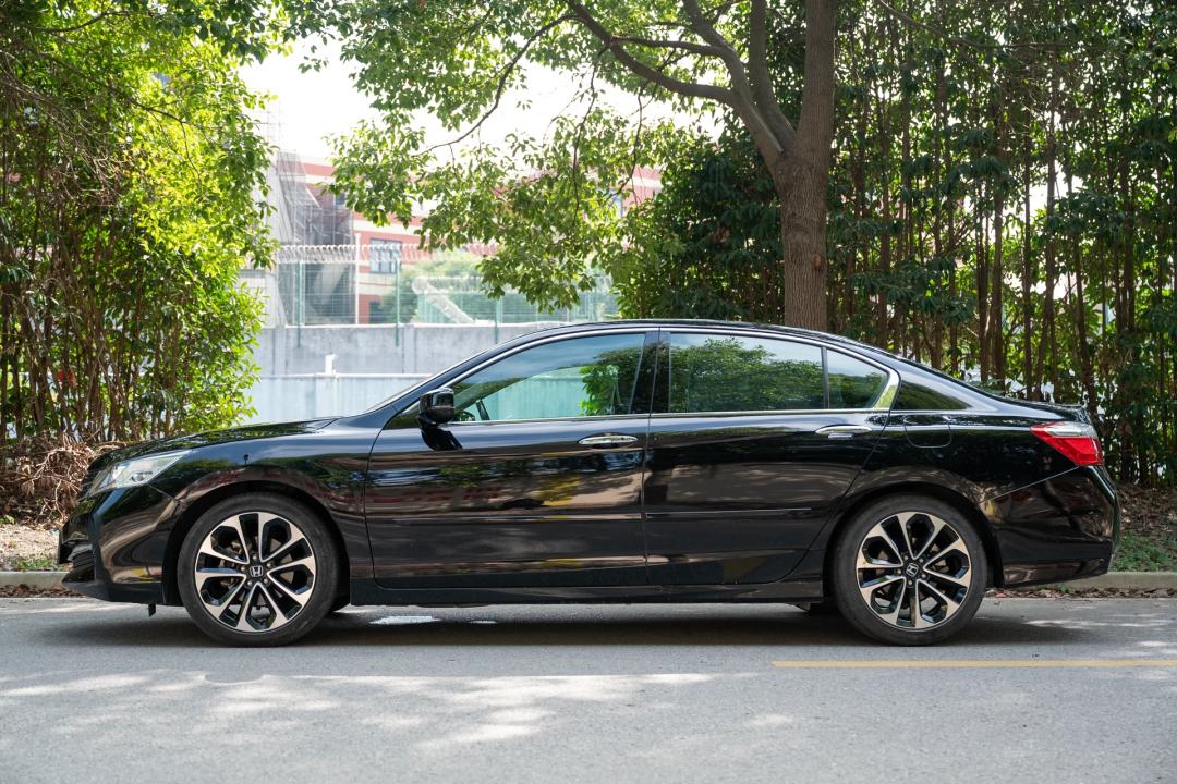 雅阁3.5v6发动机测评,本田雅阁3.0v6试驾