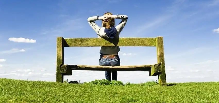 “敲门”别再说“knockthedoor”,老外听了可能要报警