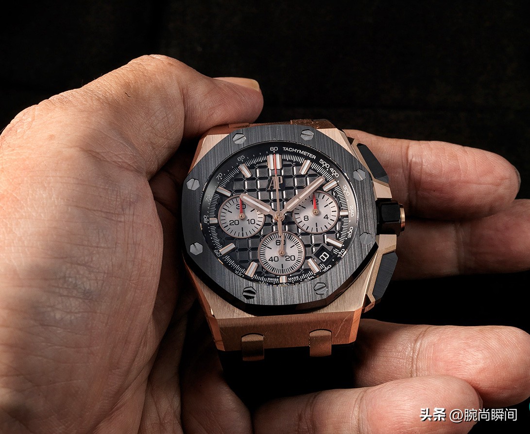 皇家橡树爱彼离岸43毫米 (爱彼ap26703 皇家橡树离岸型42mm橙色)