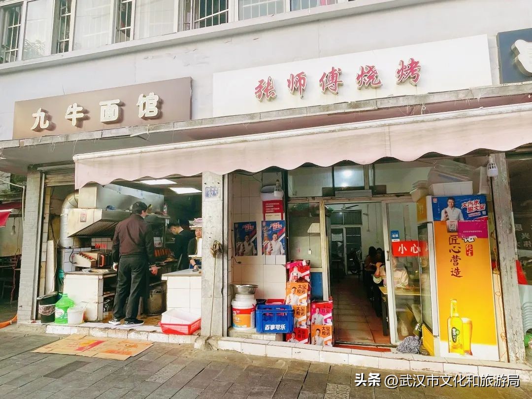 带上128g的胃跟我走,带着128g的胃来喝心心念念的奶茶