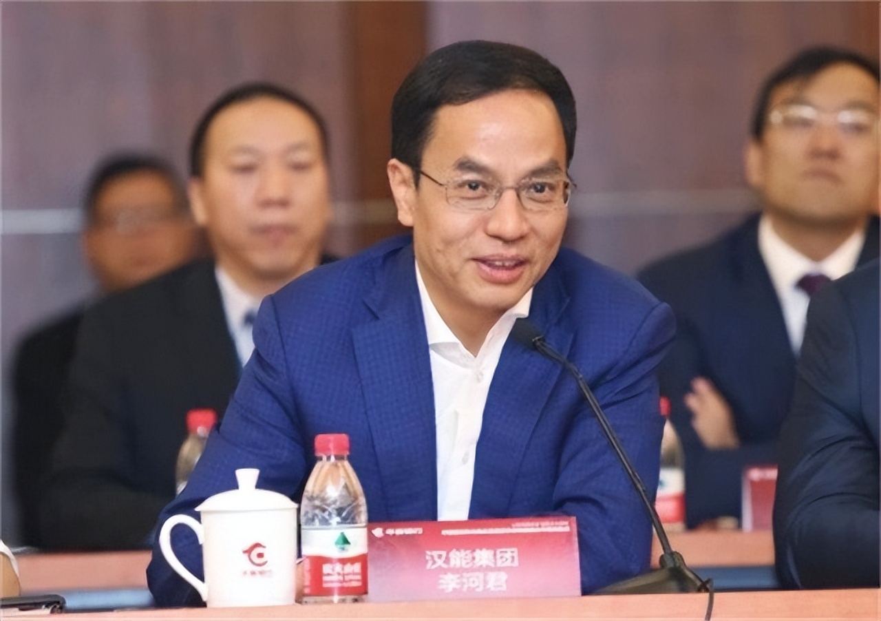 中国首富负债245亿,昔日首富成老赖资产甩卖无人问津