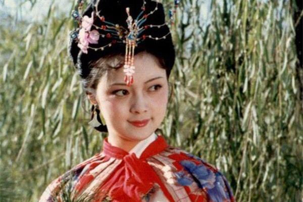 林黛玉进贾府的真实效果,林黛玉进贾府有何发现