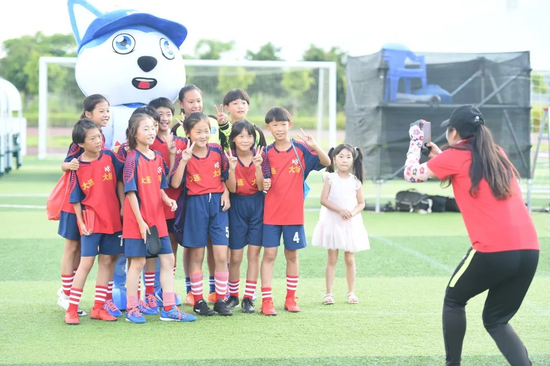 手慢无！“少足赛”吉祥物限量发售中！