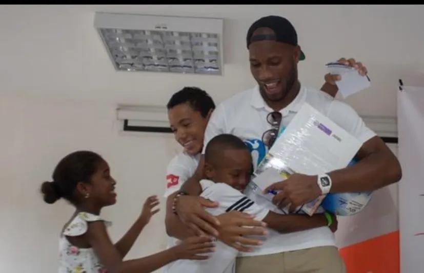 德罗巴足球生涯,足球感动瞬间德罗巴