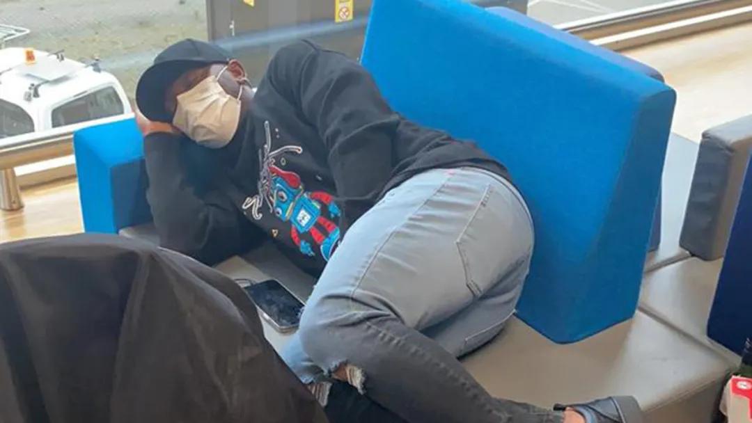 巴西飞日本在阿姆斯特丹转机体验如何？国足队员洛国富告诉你答案