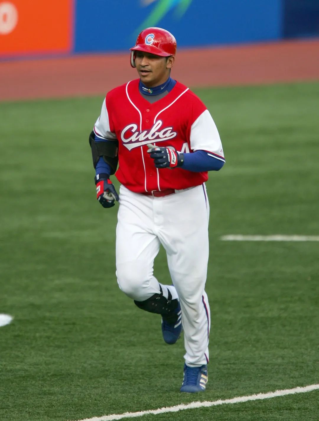 日本队剑指冠军遗憾止步16强,比赛关键时刻赢日本队