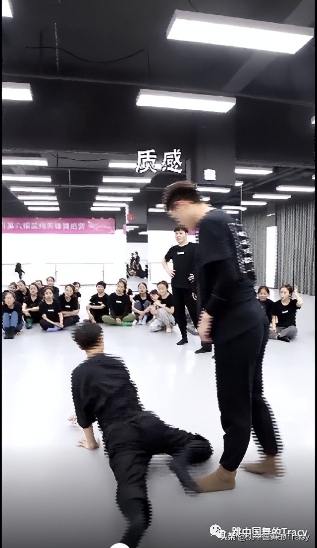 现代舞胡沈员烟台,胡沈员现代舞集训课