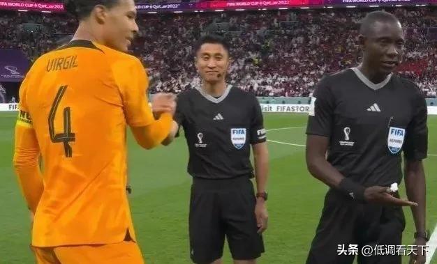 中国裁判马宁失误,中国裁判员马宁世界杯