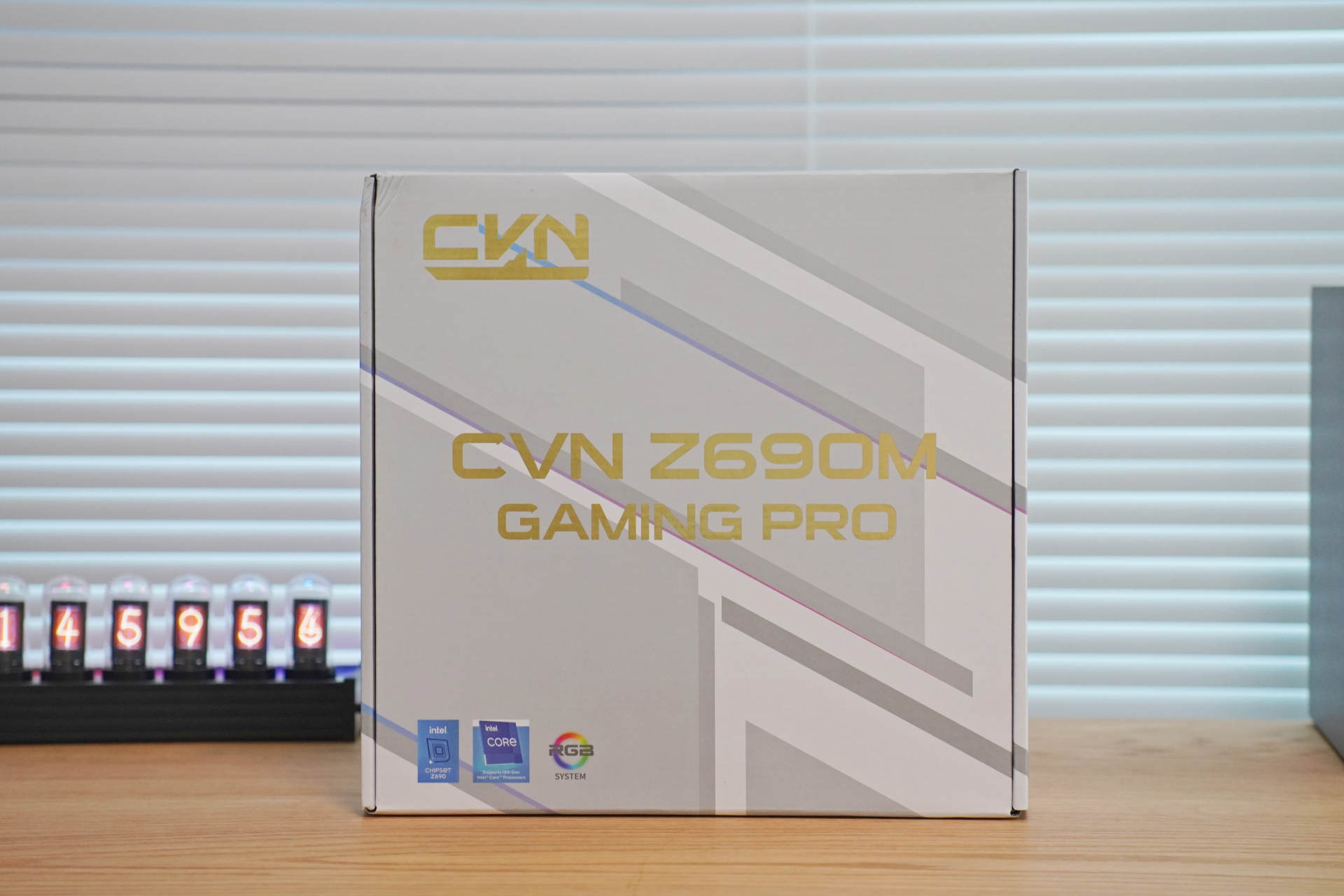 显卡局势不明朗的情况下，购入Z690和盖亚机箱，装机全新12代平台