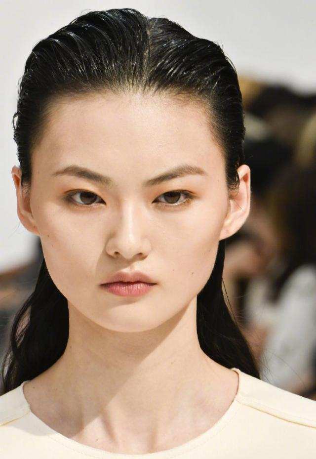 宽脸怎么修饰好看,大宽脸如何变精致窄脸