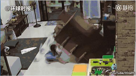 三岁女童玩筷子导致双手被锯,四岁女童不锈钢筷子切掉9根手指