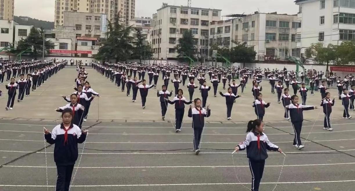 淅川九小学校六一表演节目,淅川九小