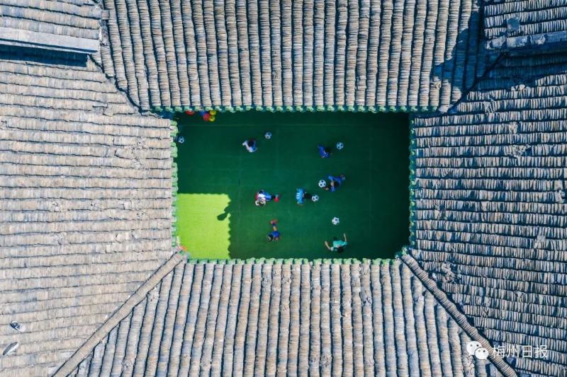 姊呭窞瓒崇悆鍙戝睍璁″垝鍦ㄥ摢涓捐,姊呭窞澶у姏鍙戝睍瓒崇悆