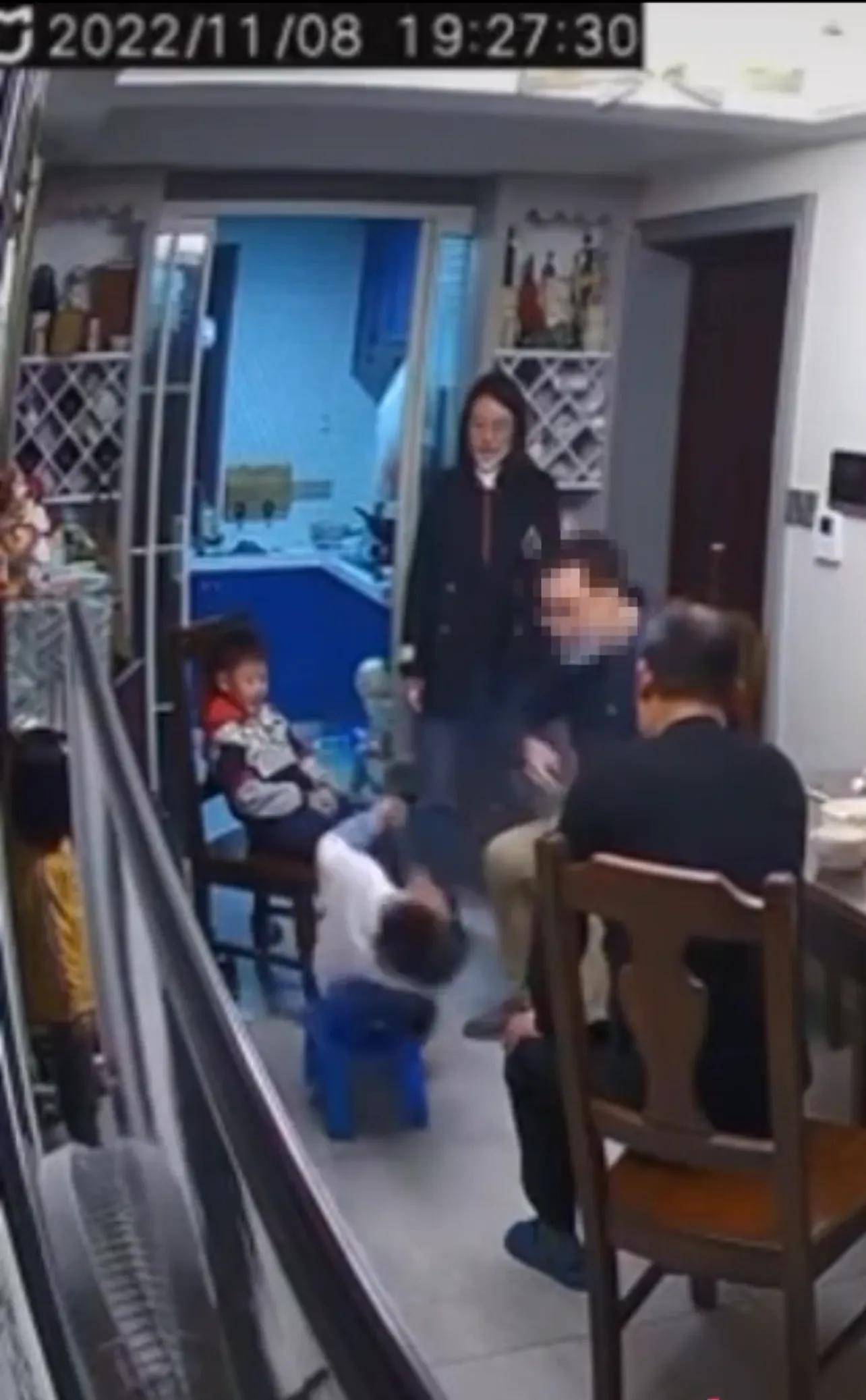 如果你家小孩被人打破头，你会怎么处理呢？