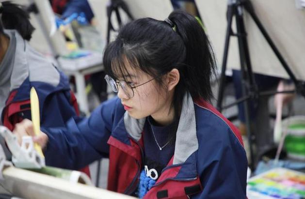 广州画室专业排名前十,广州画室色彩较好的是什么画室