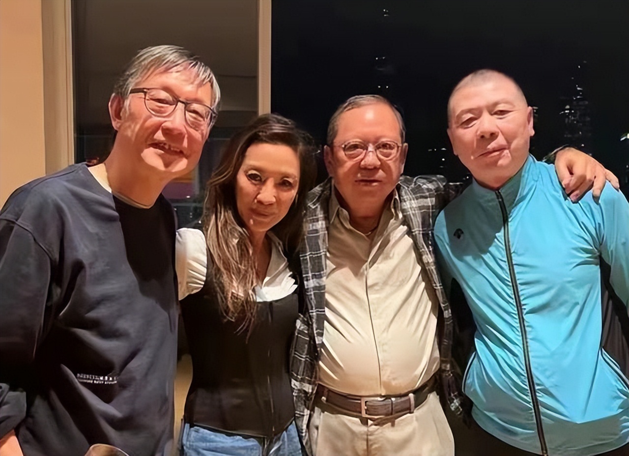 白癜风冯小刚症状,冯小刚谈不治白癜风的原因