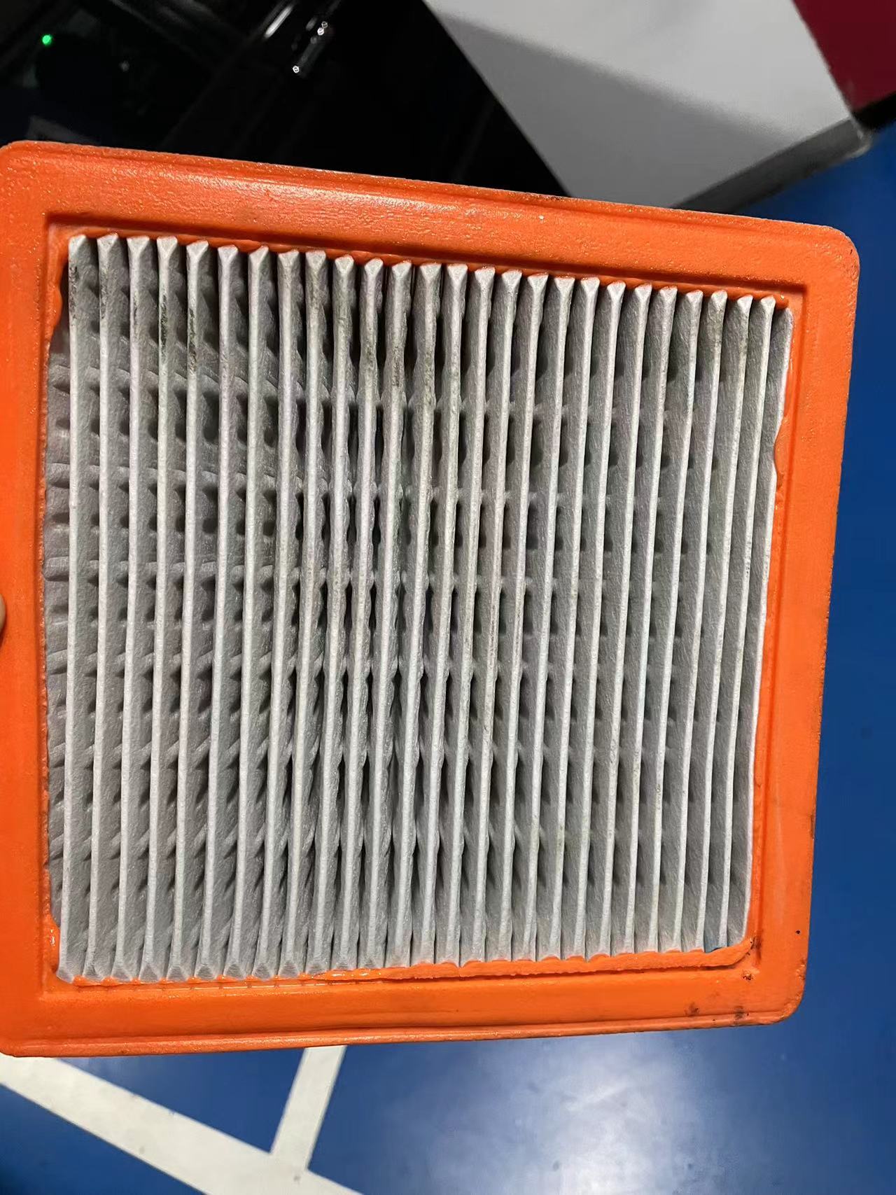 昂科威s的空气滤芯多长时间换,别克昂科威空调滤芯更换教程