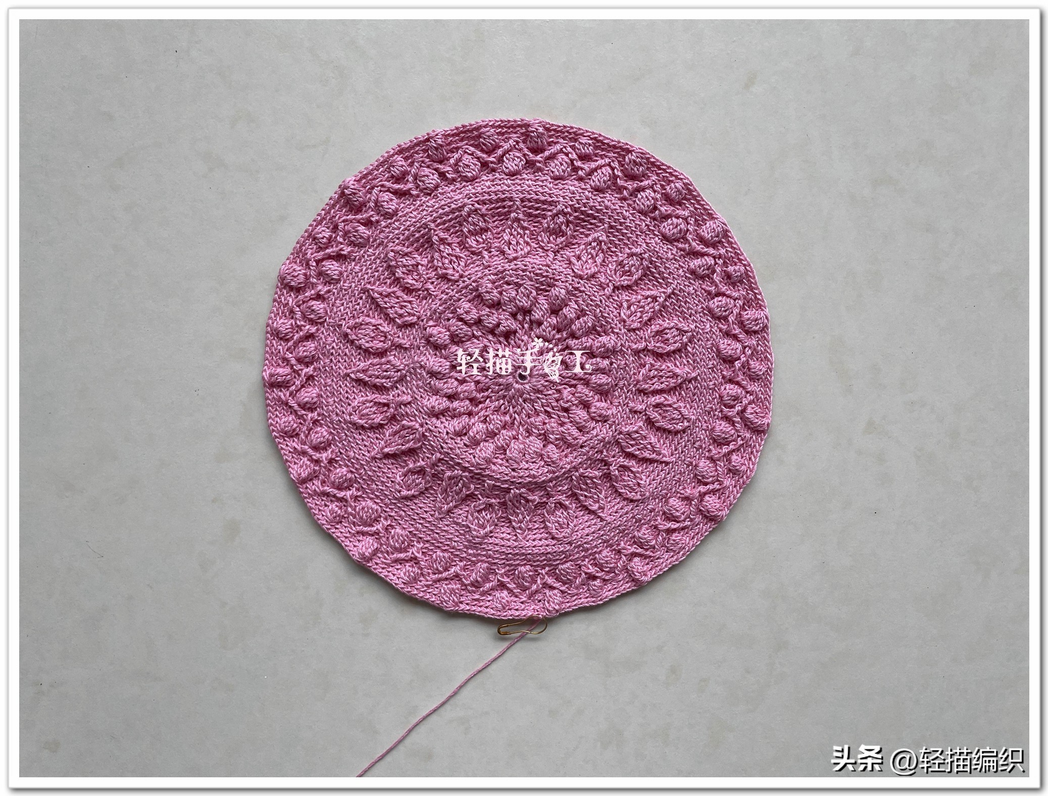 高档女士针织开衫搭配图片,冬季怎么搭配无扣长款开衫