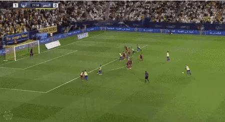 3-26场7球c罗紧追哈兰德,c罗和哈兰德十场进球对比